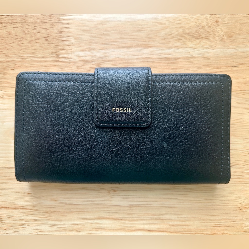 Fossil Leather Wallet Checkbook